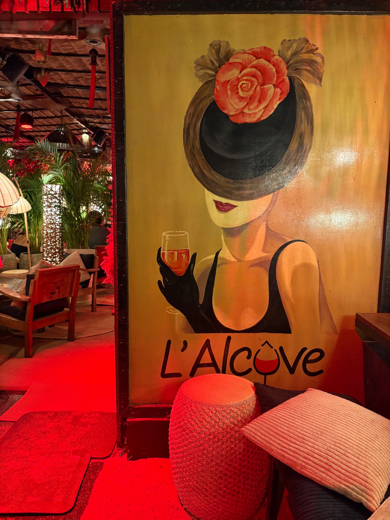 L'Alcôve interior mural